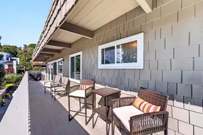 204 Highland Dr, Aptos, CA 95003 - Photo 16