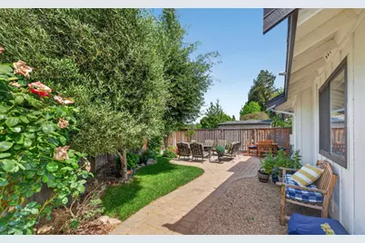 17590 Carriage Lamp Way, Morgan Hill, CA 95037 - Photo 38