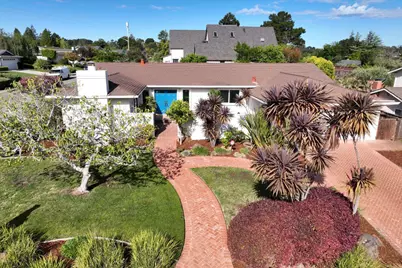 2671 Comstock Cir, Belmont, CA 94002 - Photo 4