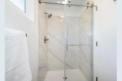 2671 Comstock Cir, Belmont, CA 94002 - Photo 32