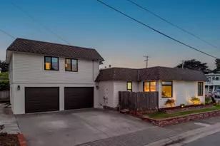 25 Coral St, Pacific Grove, CA 93950 - Photo 34