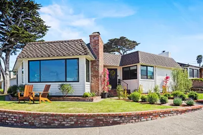 25 Coral St, Pacific Grove, CA 93950 - Photo 8