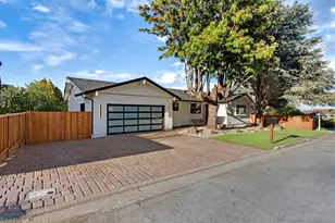 808 Mohican Way, Redwood City, CA 94062 - Photo 2