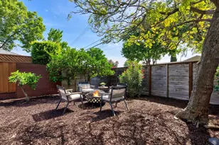 996 Hall St, San Carlos, CA 94070 - Photo 28