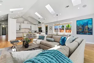 2130 Mills Ave, Menlo Park, CA 94025 - Photo 8