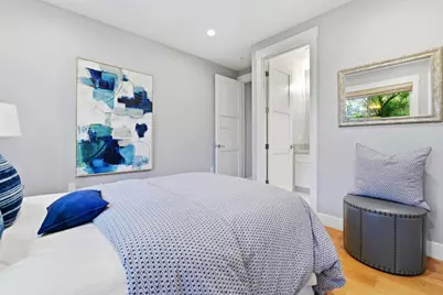 2130 Mills Ave, Menlo Park, CA 94025 - Photo 16