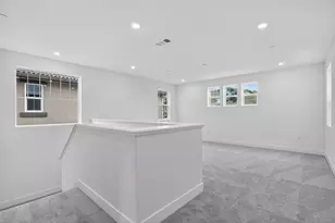 196 Golden Gate Ln, Vacaville, CA 95687 - Photo 14