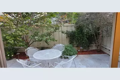 124 Flynn Ave A, Mountain View, CA 94043 - Photo 8
