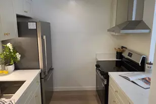 124 Flynn Ave A, Mountain View, CA 94043 - Photo 12