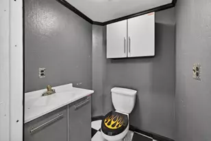 20450 Almaden Rd, San Jose, CA 95120 - Photo 44