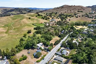 20450 Almaden Rd, San Jose, CA 95120 - Photo 56