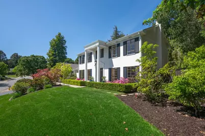 740 Clydesdale Dr, Hillsborough, CA 94010 - Photo 16