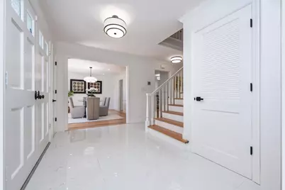 740 Clydesdale Dr, Hillsborough, CA 94010 - Photo 20