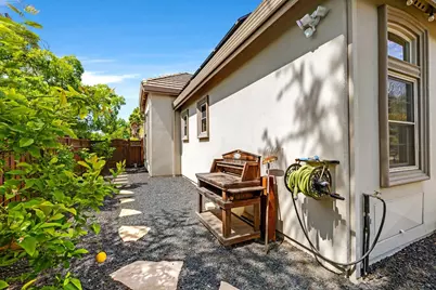 2188 McLean Pl, Livermore, CA 94550 - Photo 50