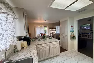 252 Finster St, Patterson, CA 95363 - Photo 10