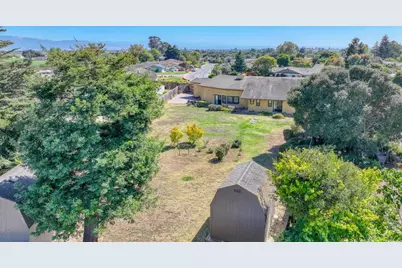 11763 Augusta Dr, Salinas, CA 93906 - Photo 8
