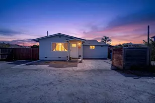 420 Bridgevale, Hollister, CA 95023 - Photo 2