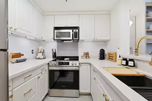 411 Park Ave 106, San Jose, CA 95110 - Photo 6