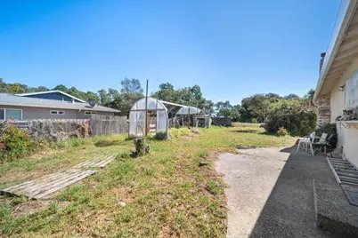 15400 Oak Hills Dr, Salinas, CA 93907 - Photo 22