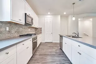 729 Daniel Freeman Cir, Inglewood, CA 90301 - Photo 12