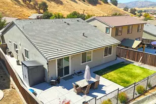 9077 Golf Canyon Dr, Patterson, CA 95363 - Photo 20