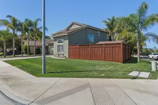 1500 Mimosa St, Hollister, CA 95023 - Photo 4