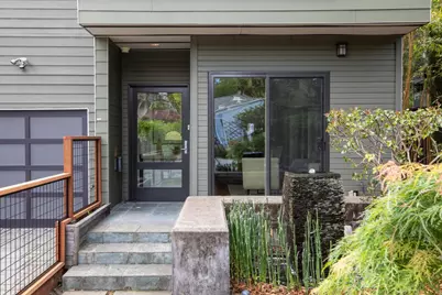 2161 Valparaiso Ave, Menlo Park, CA 94025 - Photo 2