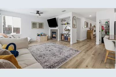 2454 Bracco Way, Riverbank, CA 95367 - Photo 12