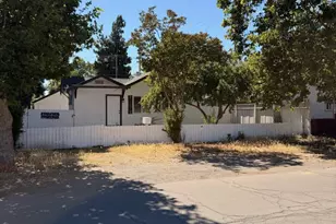 1505 Victoria Dr, Modesto, CA 95351 - Photo 2