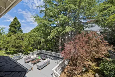 10 Salmark Ct, Hillsborough, CA 94010 - Photo 44