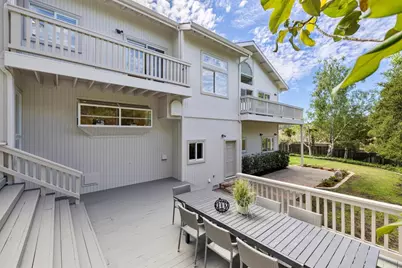 10 Salmark Ct, Hillsborough, CA 94010 - Photo 52