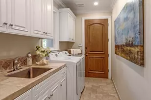 875 Madonna Way, Los Altos, CA 94024 - Photo 26