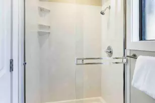 2466 Sharon Oaks Dr, Menlo Park, CA 94025 - Photo 14