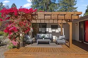 25 Sharon Ct, Menlo Park, CA 94025 - Photo 2