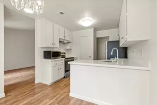 210 Damsen Dr, San Jose, CA 95116 - Photo 6