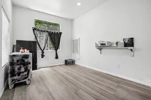 4807 Miramare, Stockton, CA 95206 - Photo 8
