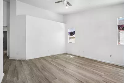 4807 Miramare, Stockton, CA 95206 - Photo 16