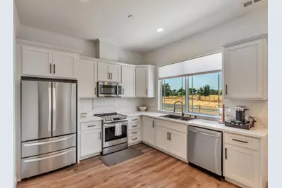 10055 Foothill Ave, Gilroy, CA 95020 - Photo 74