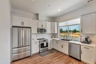 10055 Foothill Ave, Gilroy, CA 95020 - Photo 74