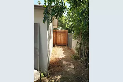 101 Maple St, Modesto, CA 95351 - Photo 18
