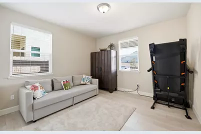 1196 Wildrose Dr, Hollister, CA 95023 - Photo 14