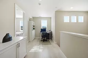1196 Wildrose Dr, Hollister, CA 95023 - Photo 16