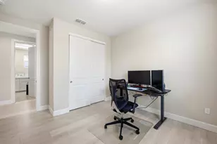 1196 Wildrose Dr, Hollister, CA 95023 - Photo 20