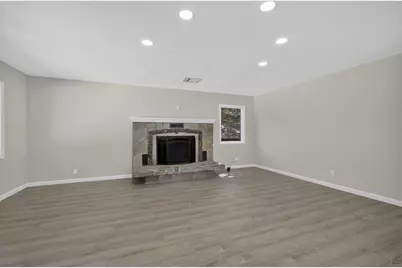 16505 Sanborn Rd, Saratoga, CA 95070 - Photo 10