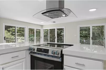 16505 Sanborn Rd, Saratoga, CA 95070 - Photo 14