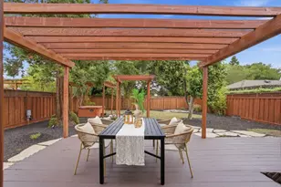 12 Athlone Way, Menlo Park, CA 94025 - Photo 34