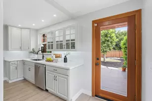 12 Athlone Way, Menlo Park, CA 94025 - Photo 18