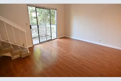 1034 Summermist Ct, San Jose, CA 95122 - Photo 4