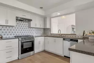 912 Campisi Way 402, Campbell, CA 95008 - Photo 4