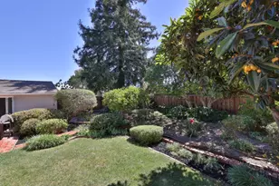 1932 Borchers Dr, San Jose, CA 95124 - Photo 28